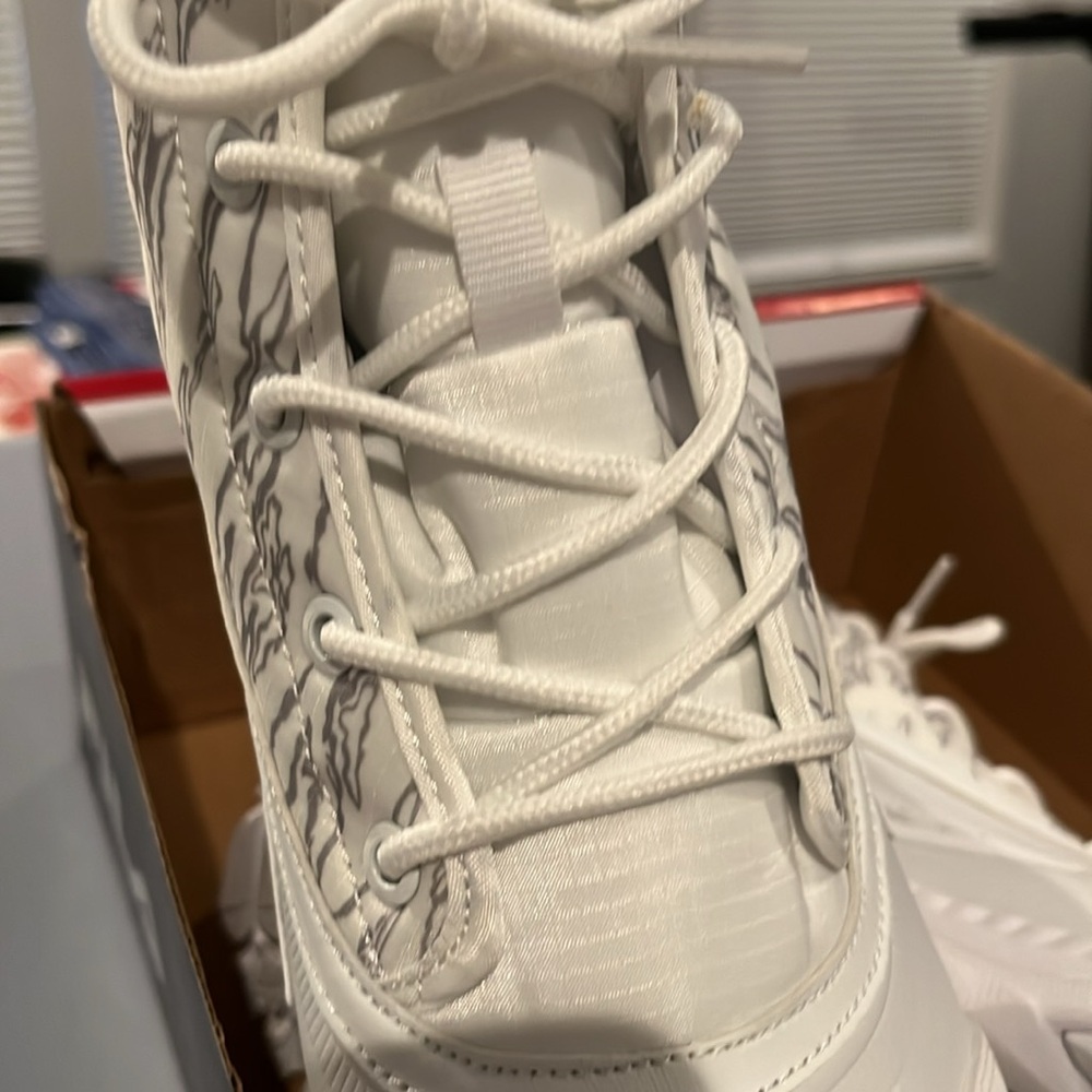 White Fila Alpine athletic boots these are absolutely great for winter. Perfect